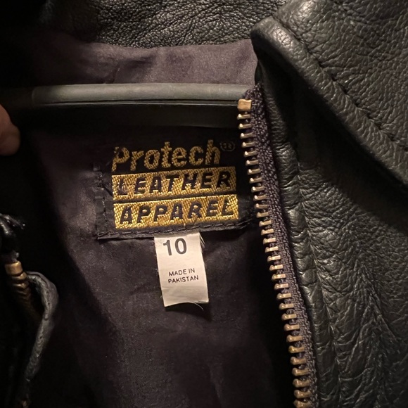 Genuine Leather Jacket - Picture 2 of 3